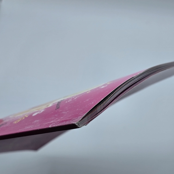 Mean Girls Broadway Souvenir Program - Picture 10 of 11